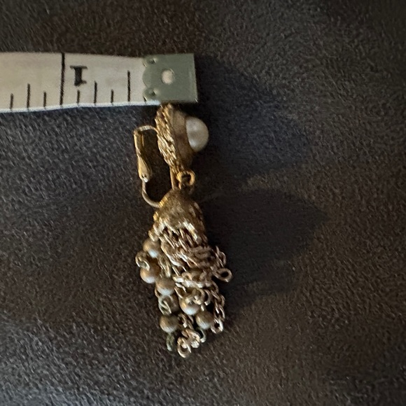 Vintage Tassel Clip Earrings - Picture 11 of 12